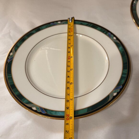 Lenox VTG “Kelly” 4 pc gold trim includes butter, salad, lunch, dinner plates-F - Picture 11 of 13